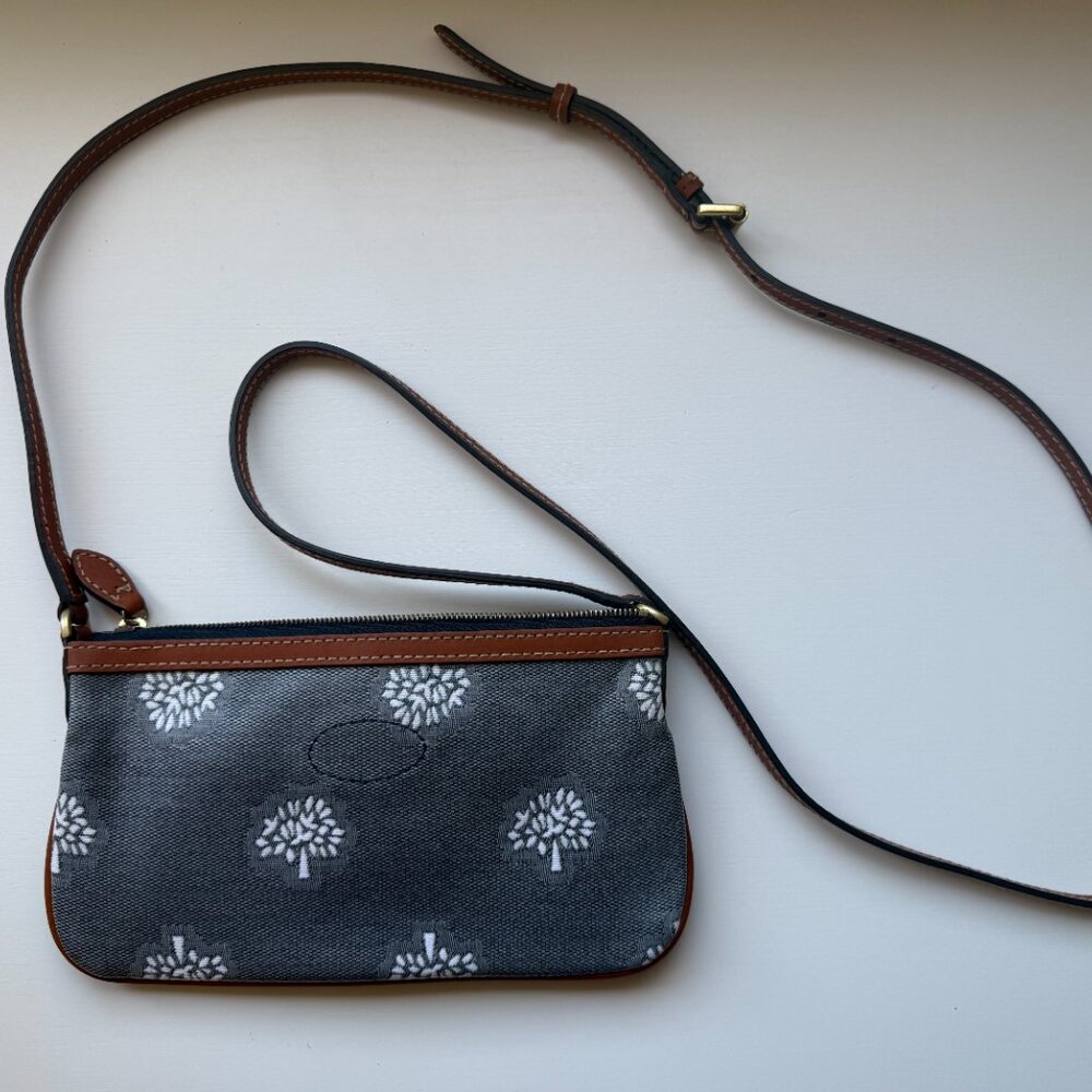Mulberry Tamara Mini Messenger Bag with White Tree Canvas & Patent Brown Leather - Picture 4 of 7
